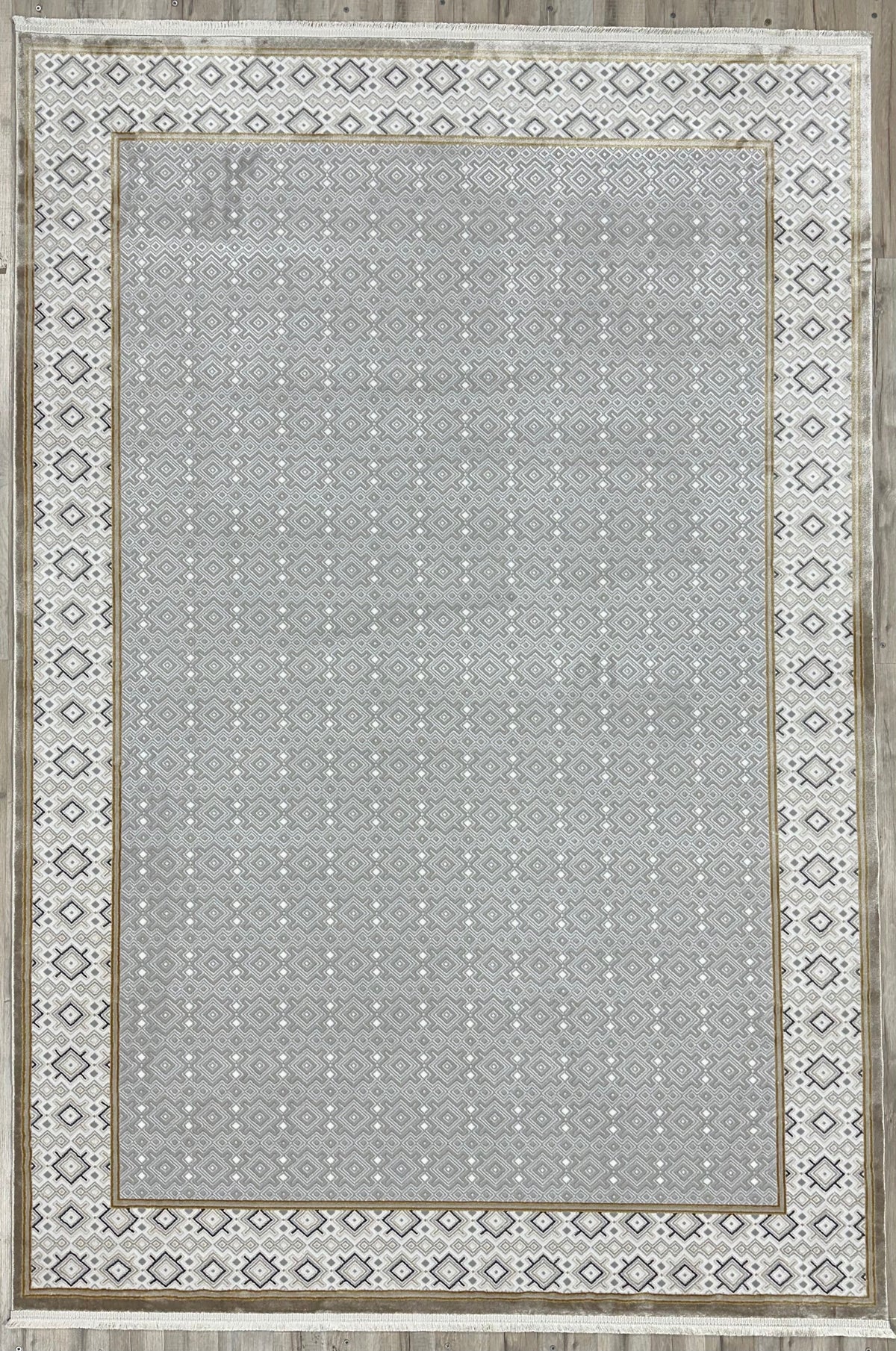 Lashundia Area Rug