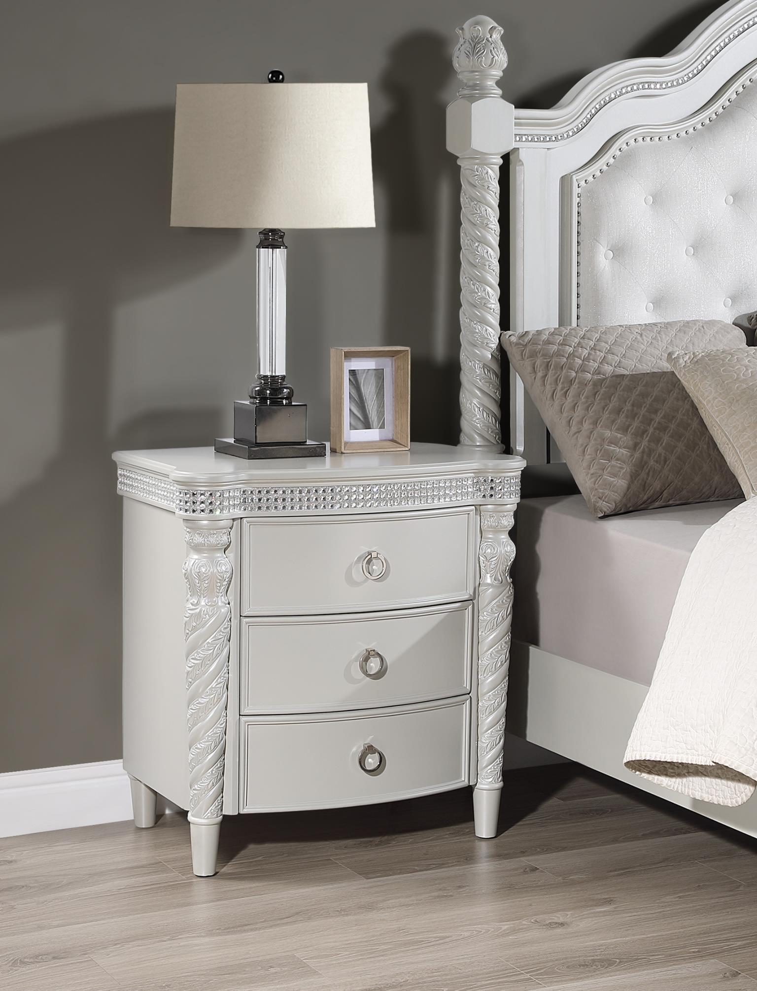 United Bedroom Sets B033