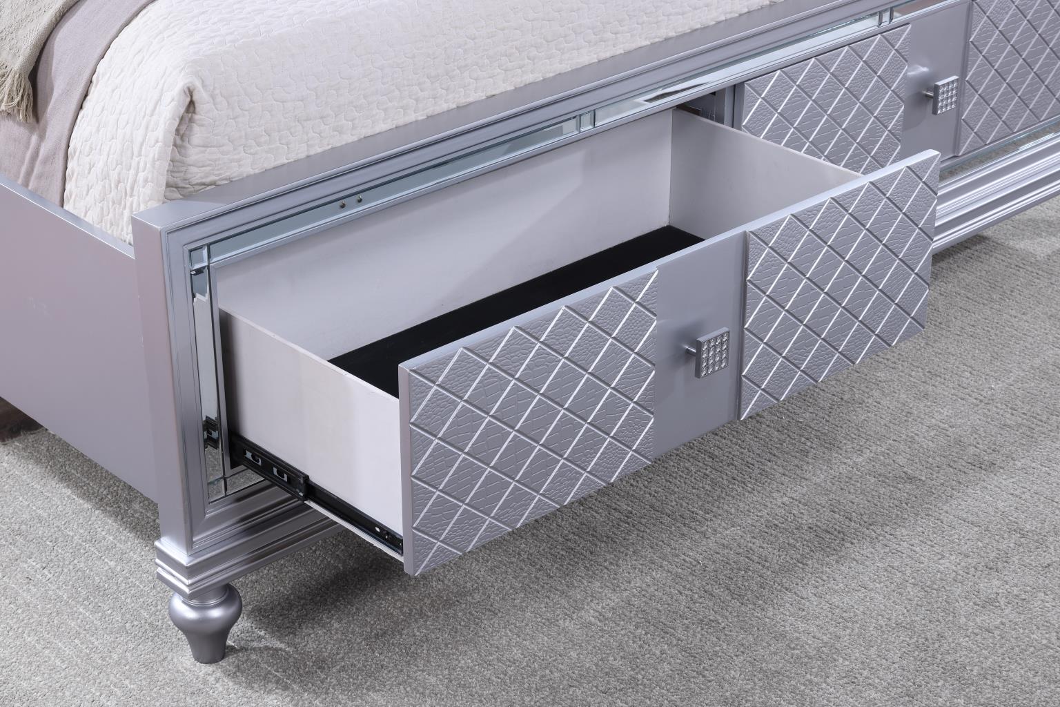 United Bedroom Sets B048