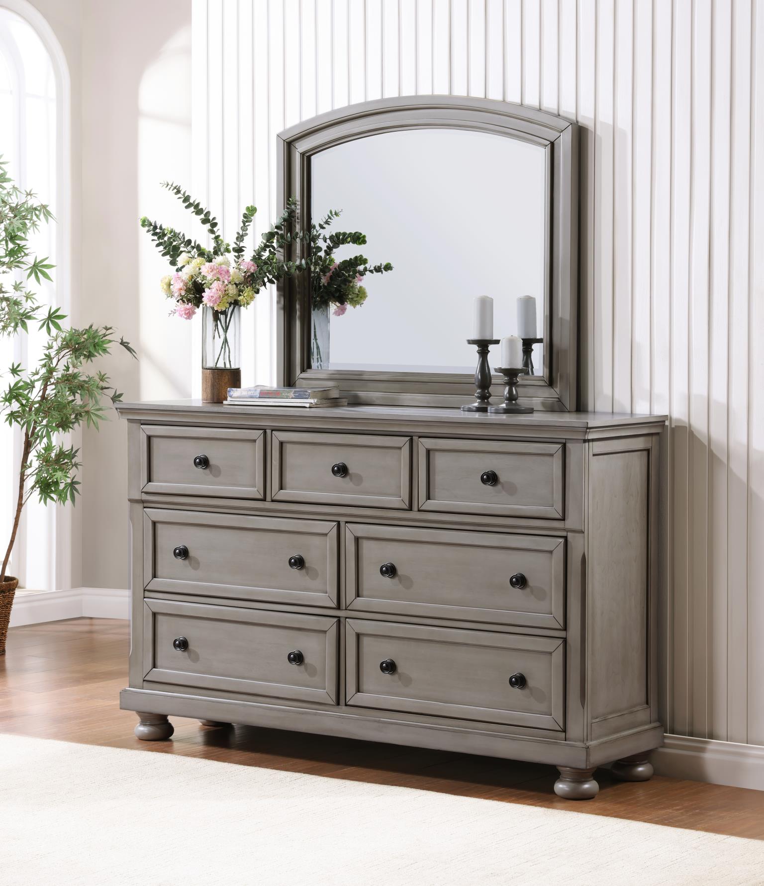 United Bedroom Sets B070