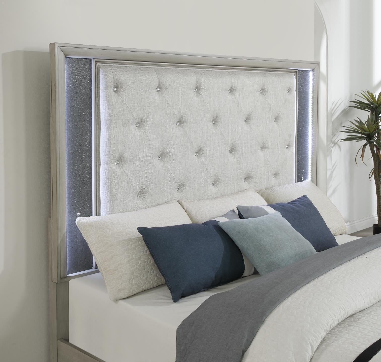 United Bedroom Sets B090