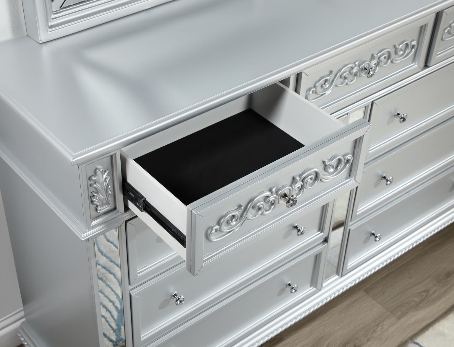 United Bedroom Sets B092