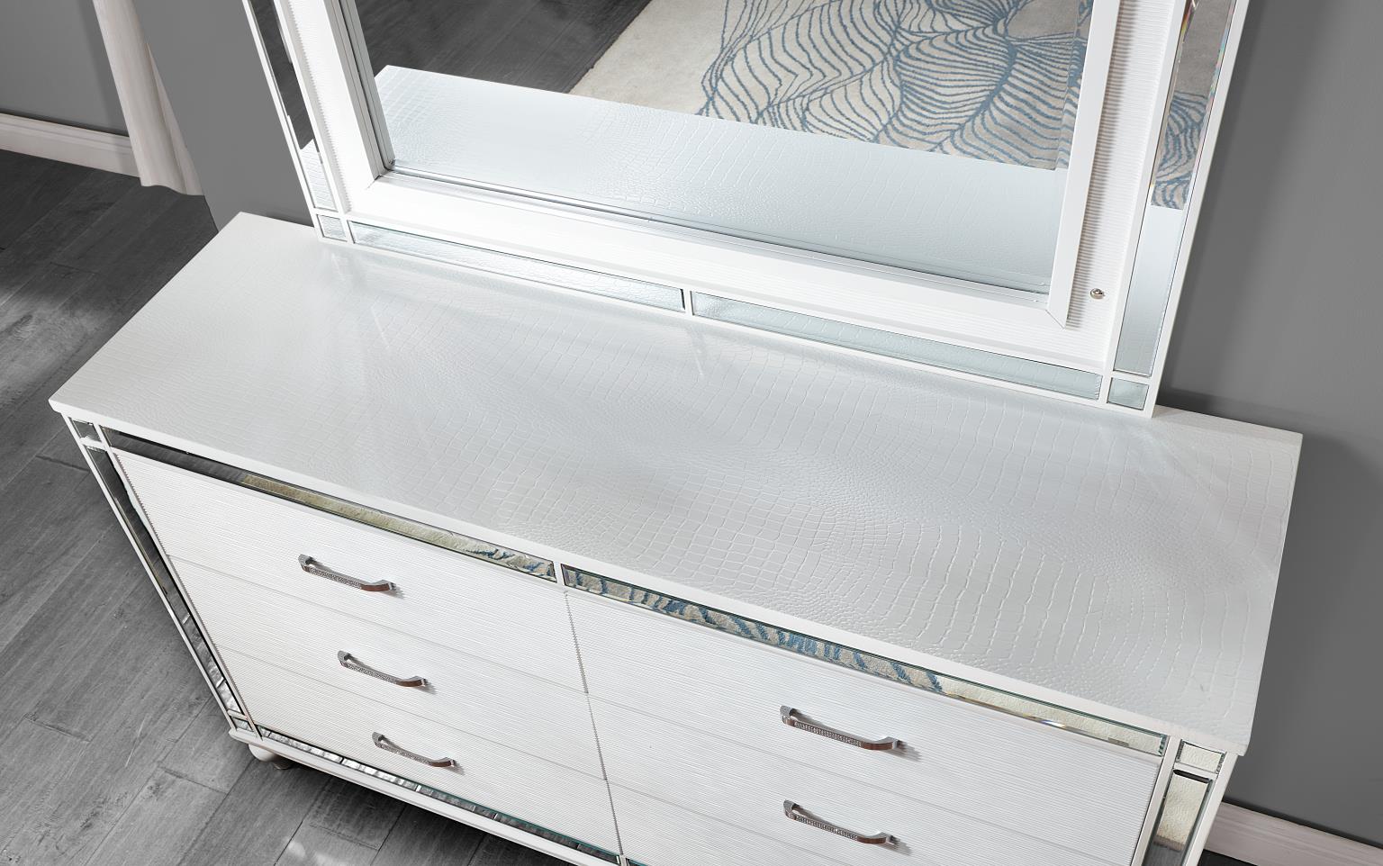 United Bedroom Sets B224