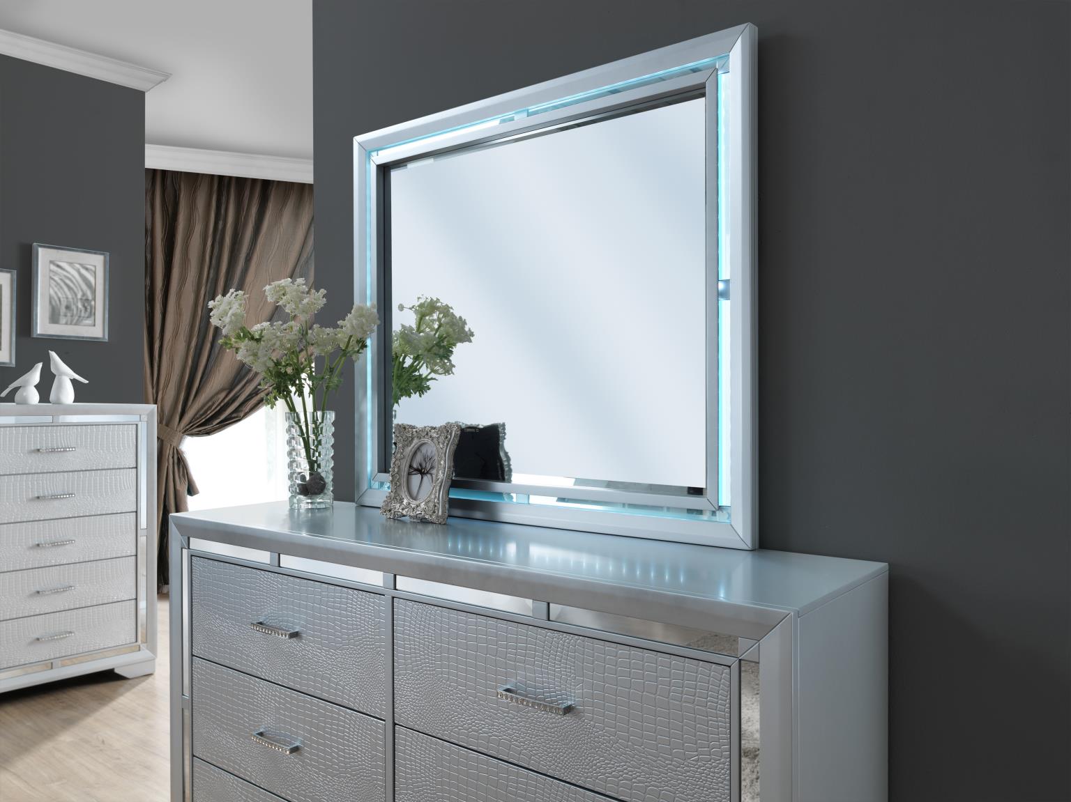 United Bedroom Sets B227