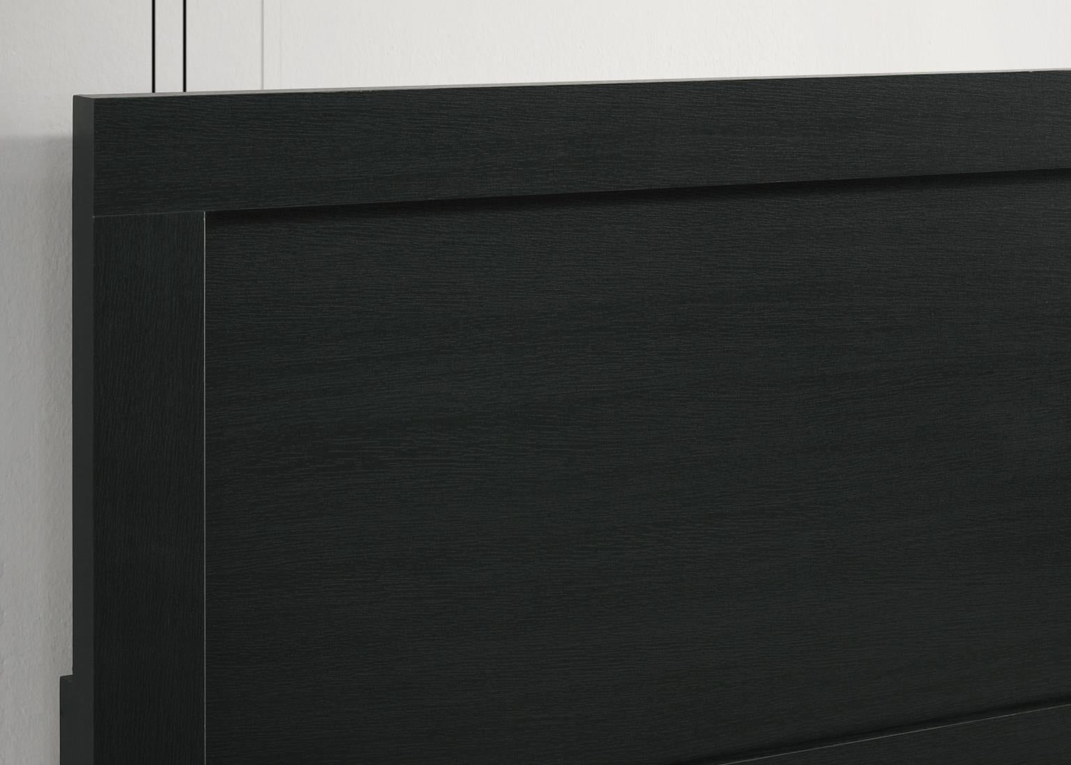 United Bedroom Sets B525