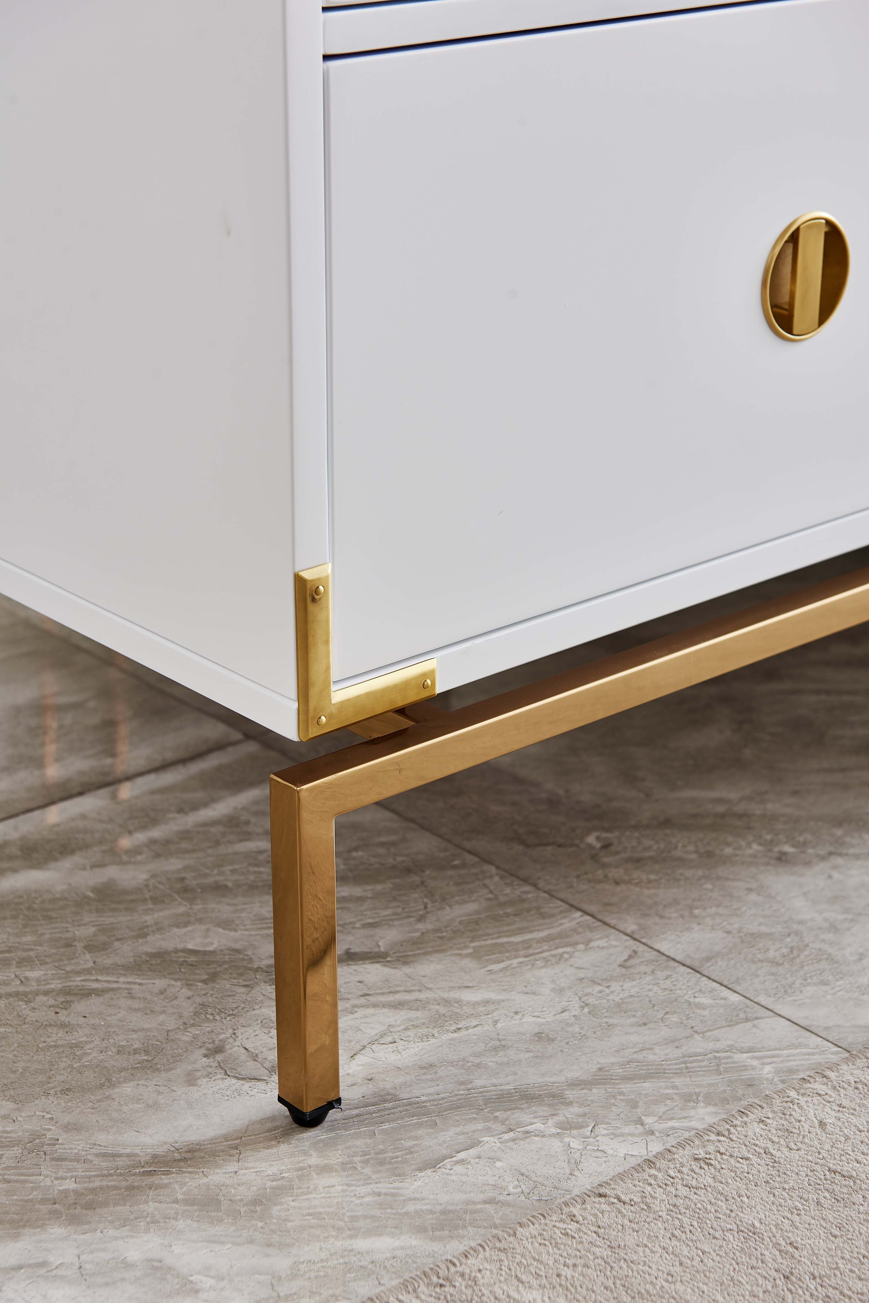 Patricija End Table