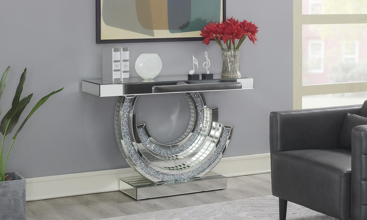 United Cabinets & Consoles G-205-CN