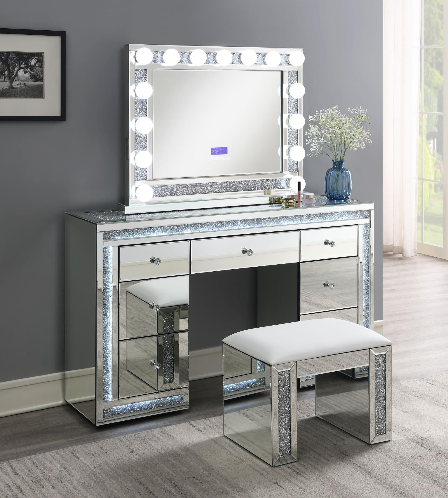 United Vanities G-320-V